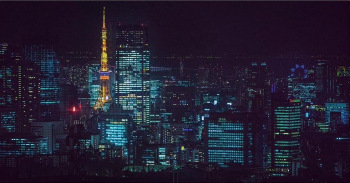 魔幻東京攝影集：霓虹城市的寂寞群像