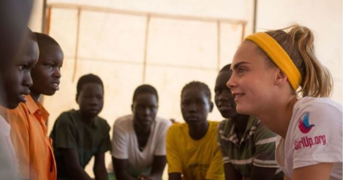 Cara Delevingne 在烏干達：女孩，值得更好的教育