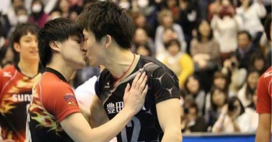 日本排球場上的一吻：腐女子與男男的性別逾越