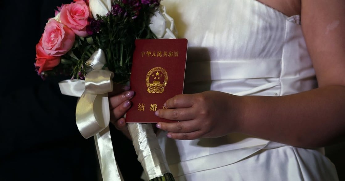 「我是女同志，我嫁給了一個男人」不能出櫃的中國，形式婚正好