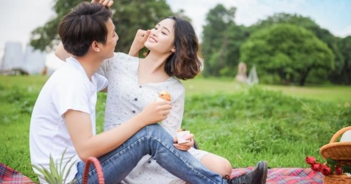 「和你在一起的時光都在大笑」研究：情侶之間相處愈幼稚，感情會越好