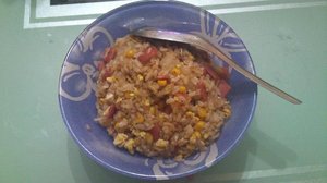 火腿洋蔥蛋炒飯