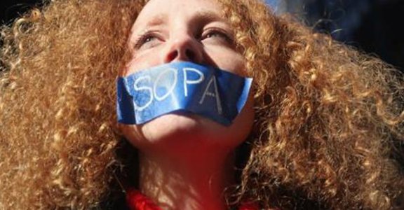 SOPA：五個支持的理由和一個反對的理由