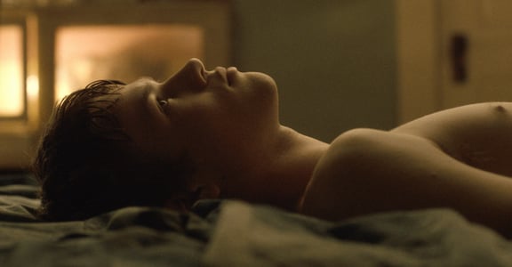 《愛人怪物》：活著，是為了找一個懂得我美好與醜陋的人