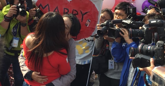 【現場更新】為婚姻平權站出來！凱道音樂會：人生很長，我願意陪你一起走完