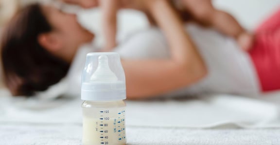 生寶寶別被數字綁架：奶量、體重、黃疸數值的重要性在哪？
