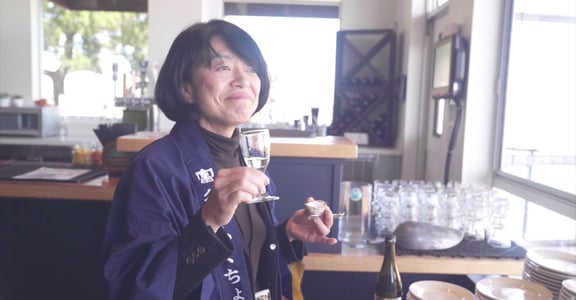 《乾杯！戀上日本酒的女子》：如果有更多女性投身釀酒師行業，日本酒會更有意思！