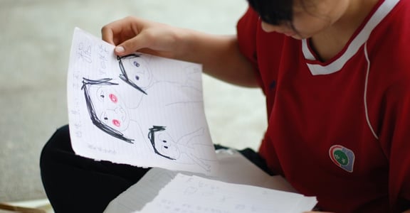 我不想放棄自己！對偏鄉少女而言，生活就是場生存遊戲
