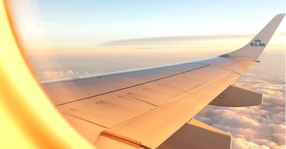 一趟飛機製造 350 公斤垃圾！給你的出國零廢棄提案