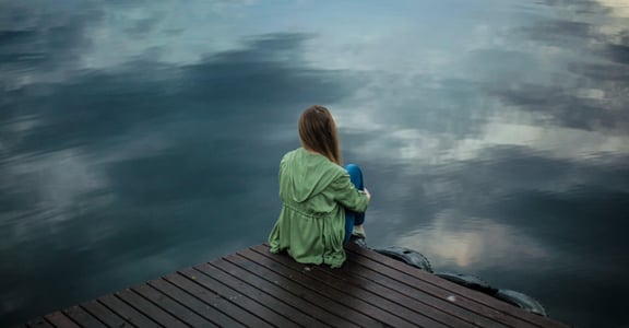「我們永遠可能落單」為什麼對於孤獨，會下意識地感到害怕？