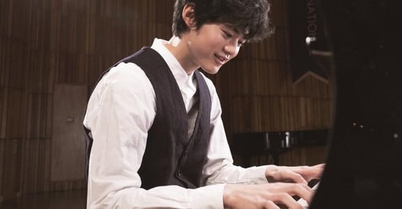 囊括直木賞、本屋大賞《蜜蜂與遠雷》改編電影：音樂天才們的追夢故事