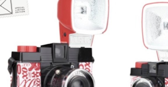 Lomography 情人節限定版相機 Diana Love Letters