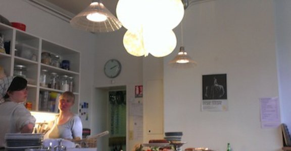 巴黎的北歐風咖啡館 Café Suédois 