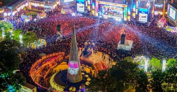 2020 新北耶誕城，迪士尼光雕秀、完整打卡點、點燈時間總整理！