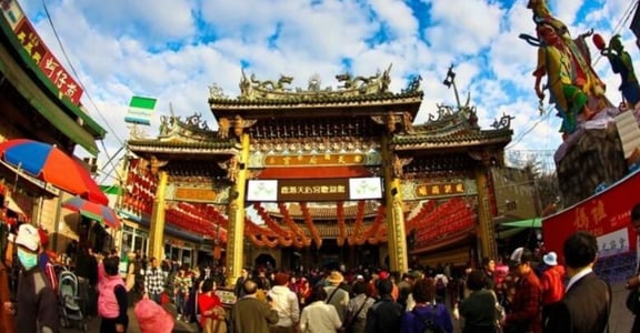 脫單攻略｜全台 13 間超靈驗月老廟推薦：招桃花、求紅線、參拜懶人包