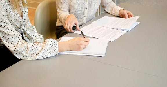 2021 性別平權調查結果：「近 4 成滿意職場性別平權現狀」