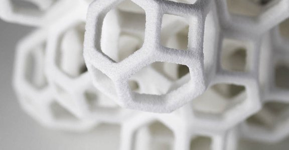 3D列印的無限可能：蛋糕上的糖霜塔