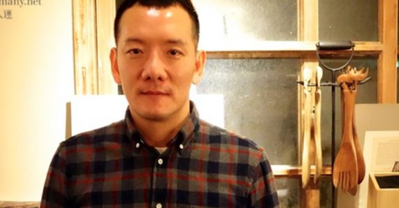 田定豐的溫柔革命，在黑暗裡向光跑去