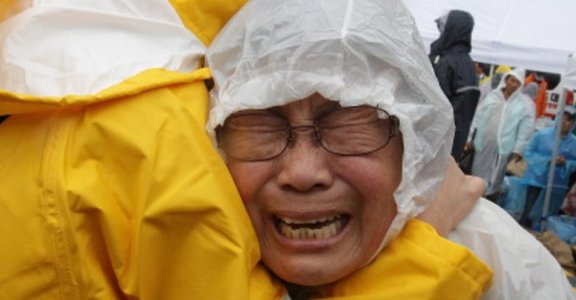 南韓船難生還者的真情告白：我想活下去