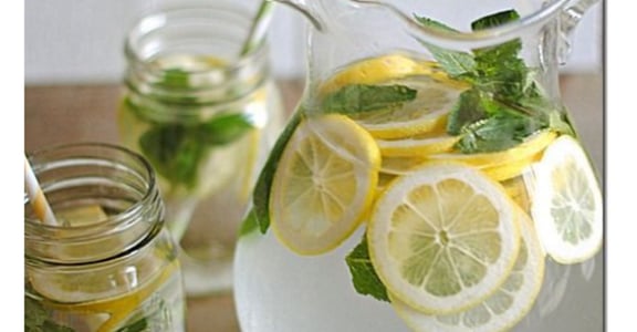 怎麼喝最健康？教你做出養肌解毒的檸檬水