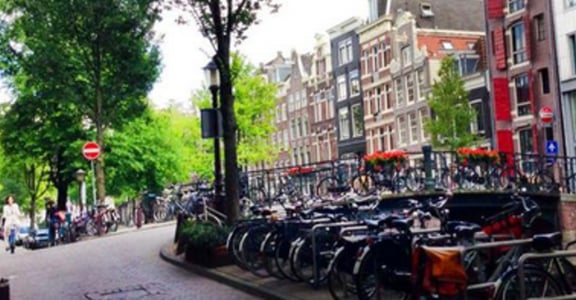 享受在荷蘭的單車好日子，人手一台單車的漂亮國度