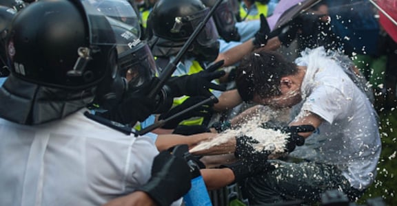 永遠站在雞蛋的一端！25張震撼照片帶你看香港的雨傘革命