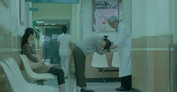 寫給媽媽的告白信：願你勇敢轉身後，遇見你值得的美好