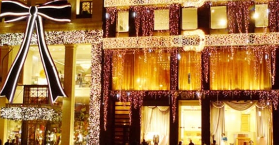 直擊紐約第五大道聖誕櫥窗秀：名牌篇