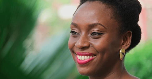 奈及利亞作家 Adichie：「我是女性主義者，因為我們值得一個更正義的世界」