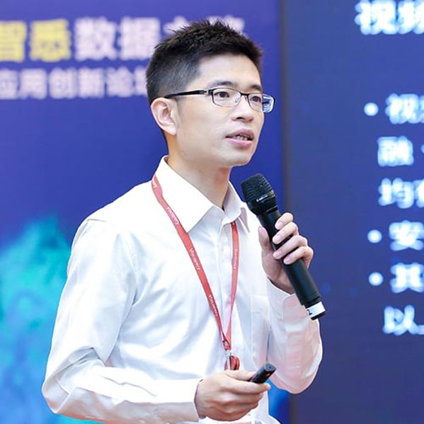 Amos Huang