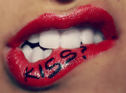 kiss