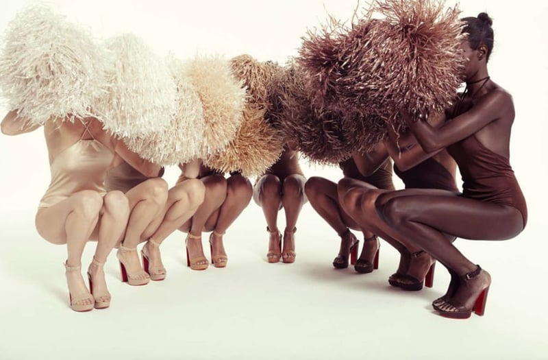 Christian Louboutin於2016年將旗下品牌的裸色系產品，擴大至7種深淺不同的色調，該系列的設計靈感大多來源於芭蕾舞鞋。（網上圖片）