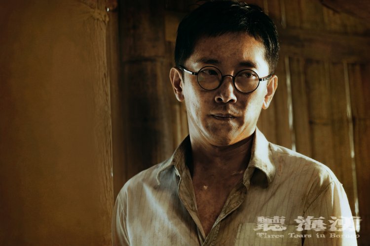 台劇《聽海湧》完結封神！8大亮點解析：「多語交錯演出」竟有日劇風格、施名帥「外交官」原型揭曉結局意外反轉