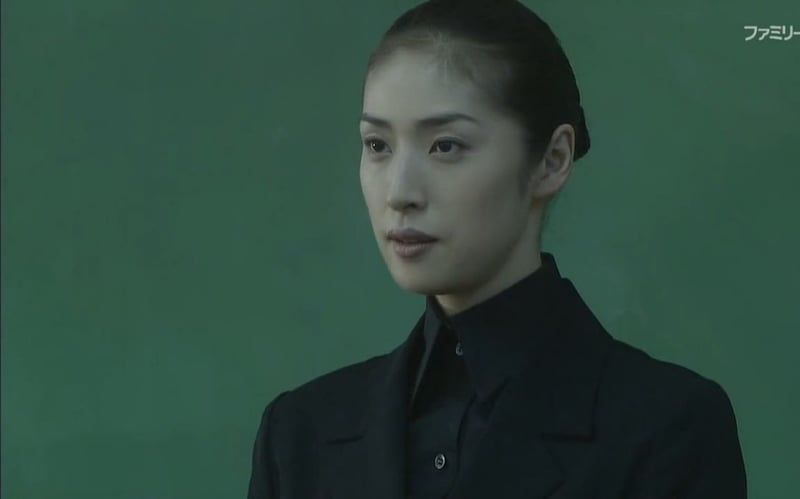 「大家請放心,我一定不會結婚。」(《女王的教室》劇照)