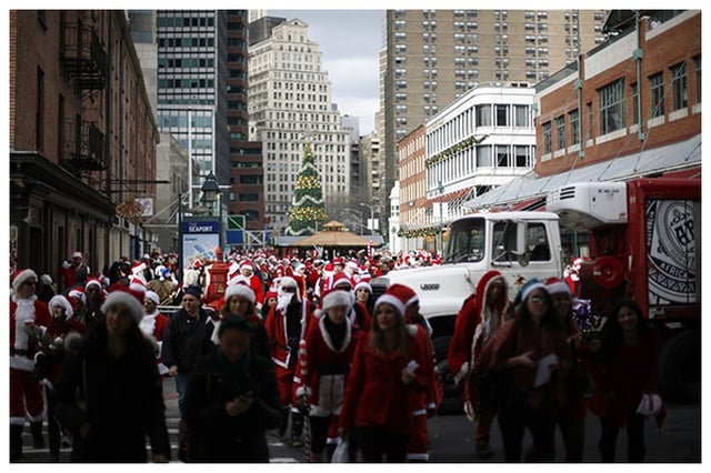 兒童不宜的聖誕老公公大遊行 SantaCon NYC