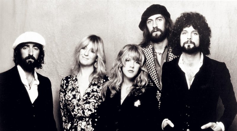 /Users/meimeilu23/Desktop/fleetwoodmac-hero-74270722.jpg