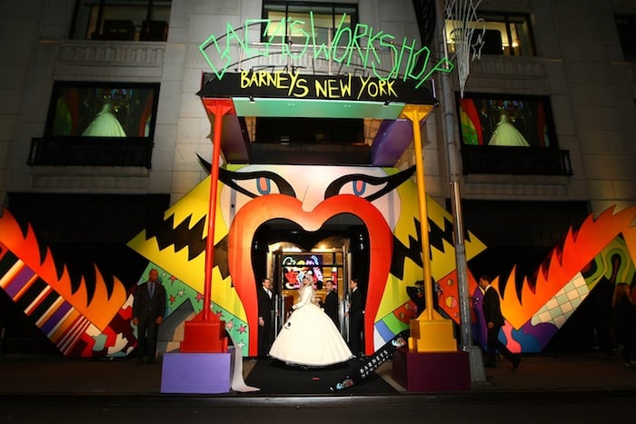 BARNEYS NEW YORK Lady Gaga GAGA'S WORKSHOP 卡卡精品店