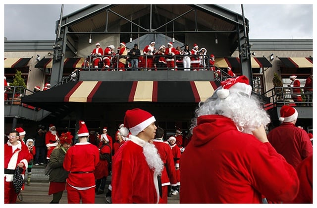 兒童不宜的聖誕老公公大遊行 SantaCon NYC