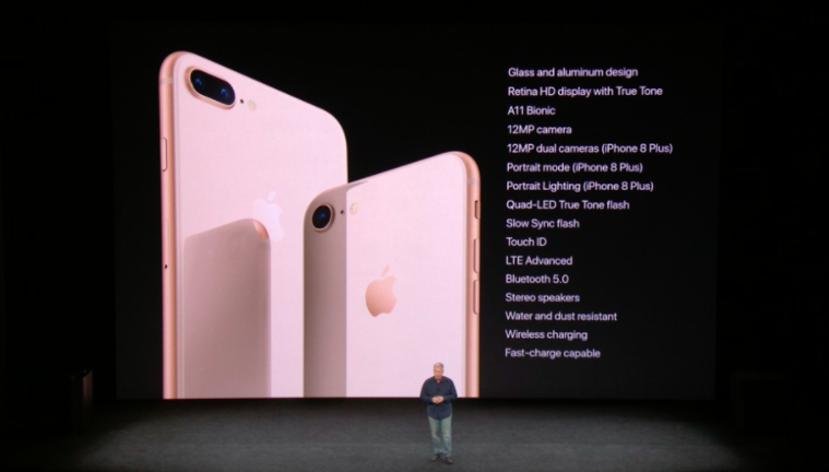 蘋果發表會直擊】iPhone 8 不夠看？十週年紀念款iPhone X 強悍上市